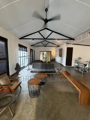 Geoffrey Bawa-Inspired 1 BDR Private Apartment for Rent, Jawatte