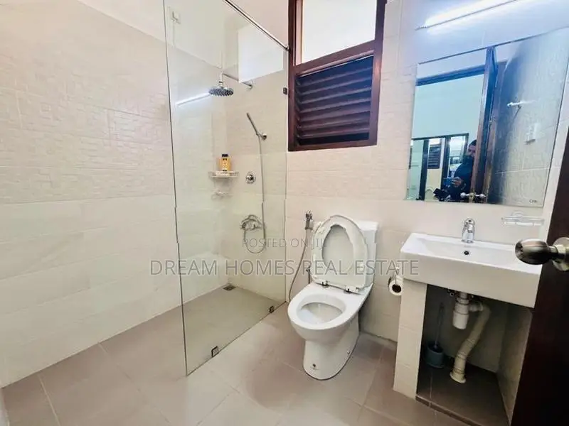 Ultra Luxury 6-Bedroom Residence for Sale – Dehiwala