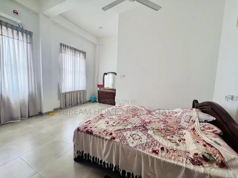 Ultra Luxury 6-Bedroom Residence for Sale – Dehiwala