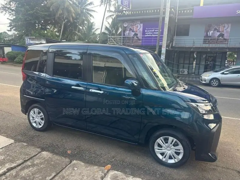 Toyota Roomy G 2023