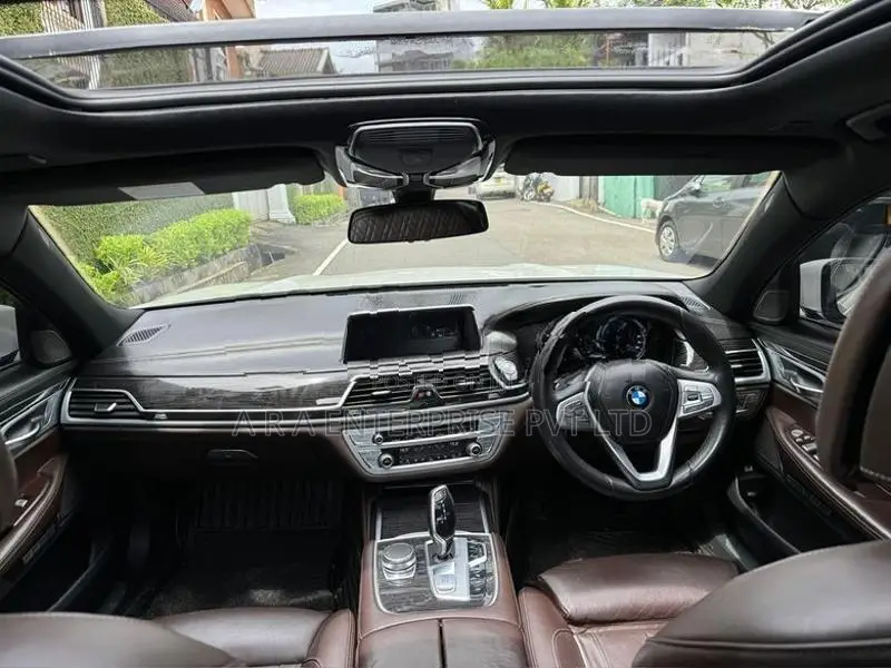 BMW 740Le M Sport Comfort Plus 2016