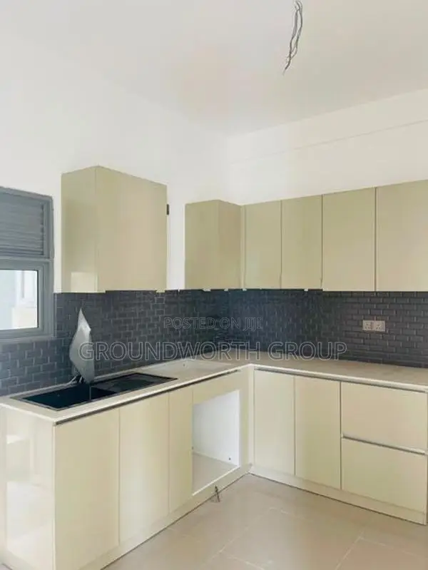 Completed Apartment for Sale with 50 Amenities Athurugiriya