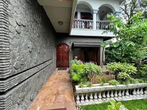 Commercial Value House for Sale in Colombo 05