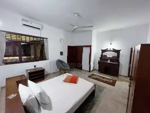 Commercial Value House for Sale in Colombo 05