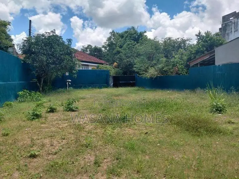 Land for Sale Koswatta Junction