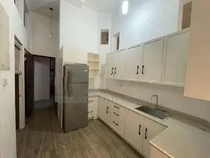 5 Bedrooms House For Rent in Colombo 7 - A6