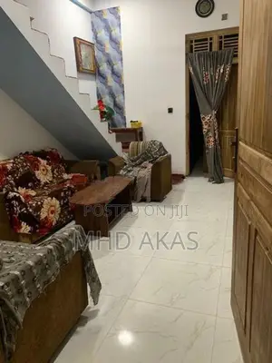 House for Sale in Mount Lavinia Addalaichenai