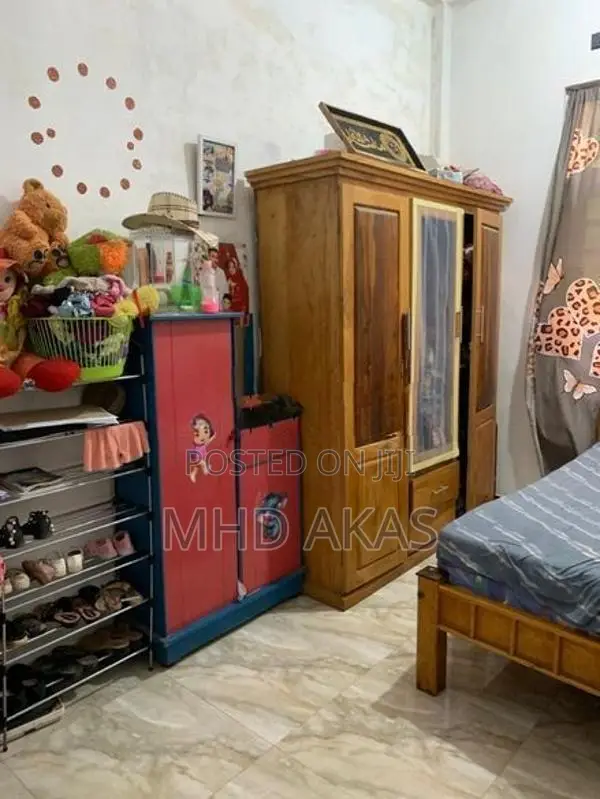 House for Sale in Mount Lavinia Addalaichenai