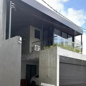 Luxury New House for Sale in Battaramulla