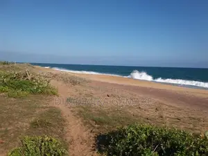Beach Land for Sale in Ambalanthota