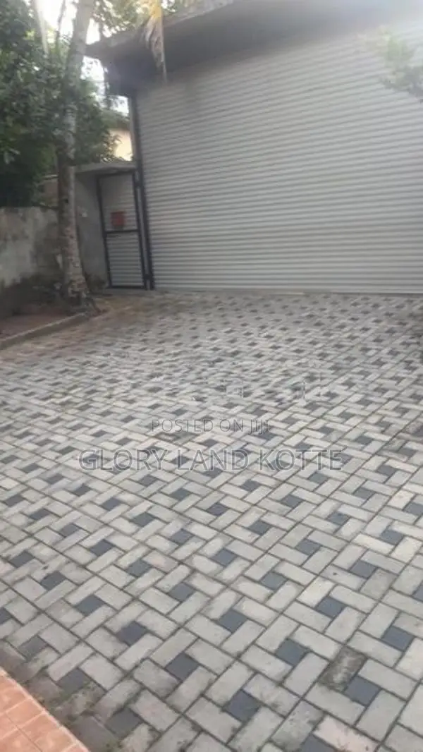 House for Rent in Pitakotte