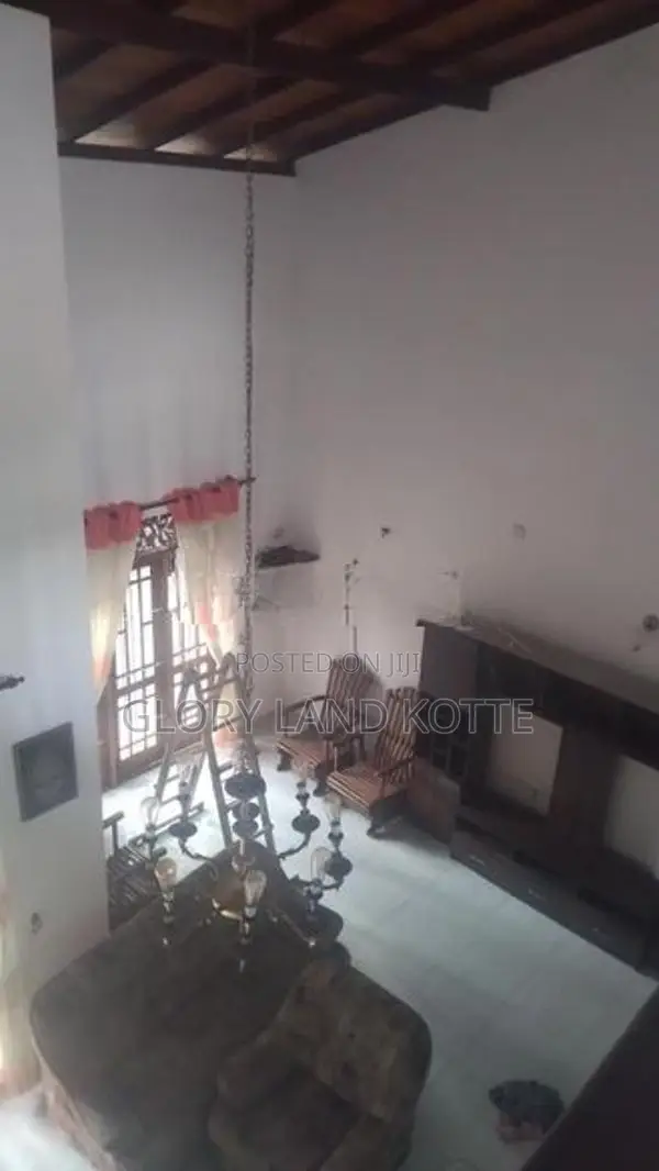 House for Rent in Pitakotte