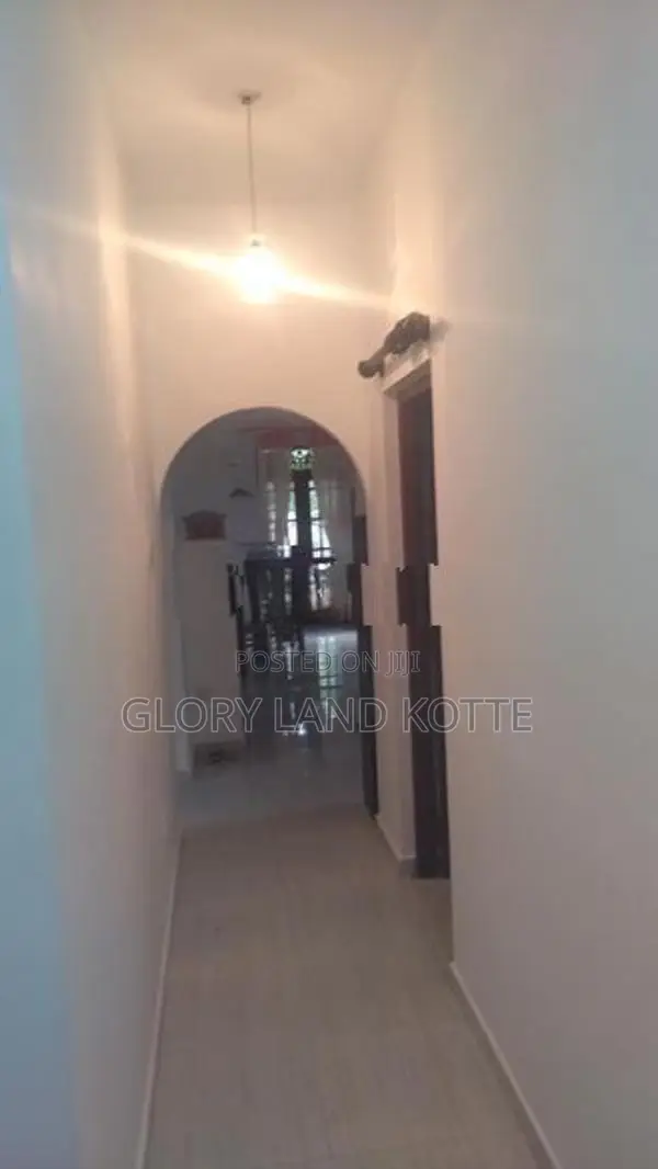 House for Rent in Pitakotte