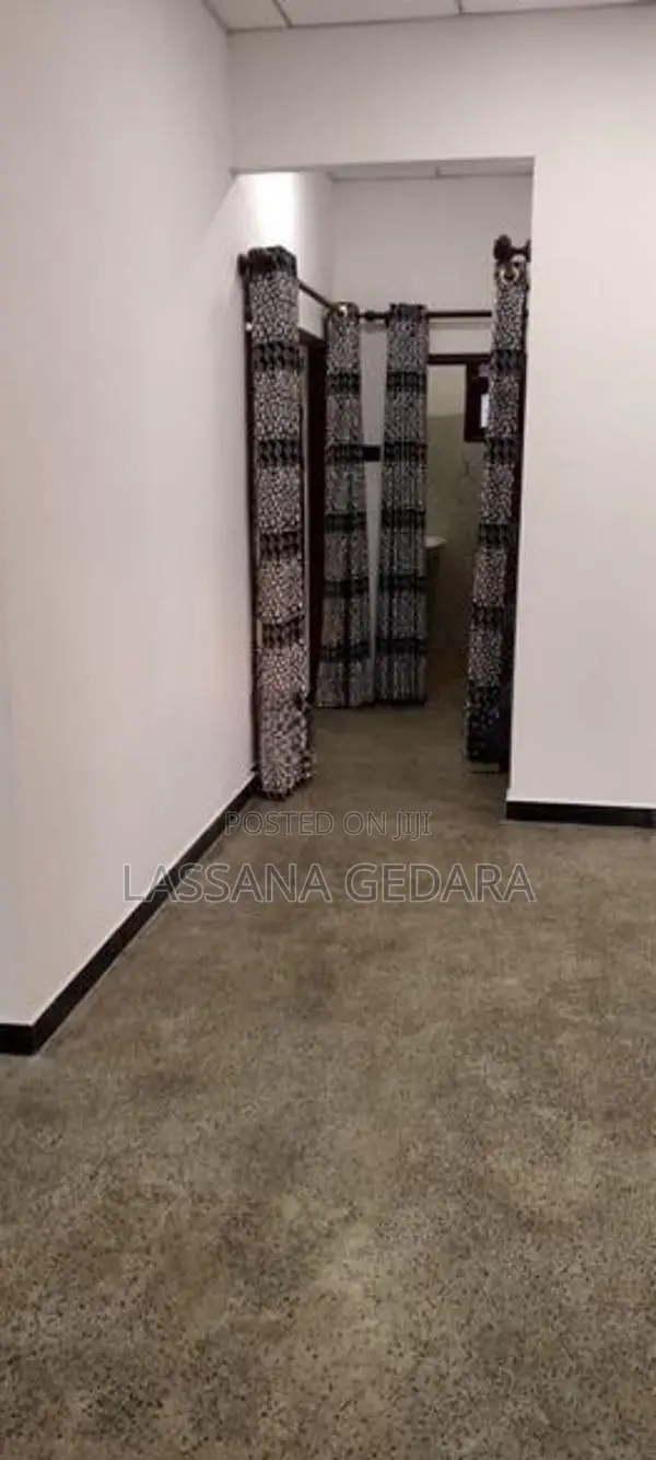 Ragama Single Storey House with Solar-රාගම තනි මහල් නිවසක් විකිණීමට