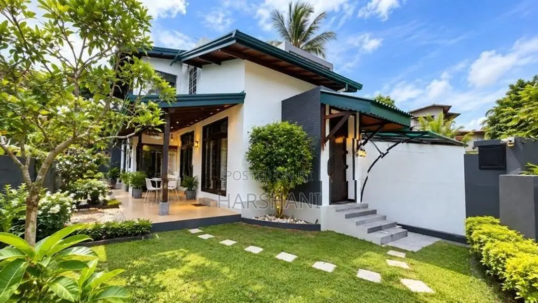 Solar Powered Open Style Spacious Two Story House at Hokandara