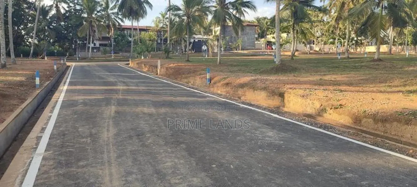 Residential Land for Sale in Matthegoda Jayaliyagama Rd