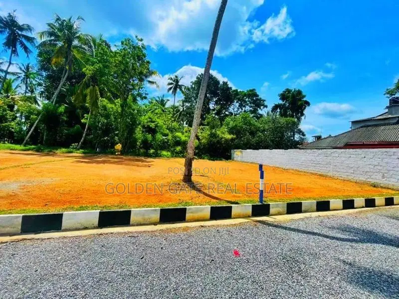 Yakkala Exclusive Land Plots for Sale