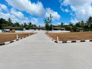 Gampaha Udugampola Land for Sale Near the Bus Road