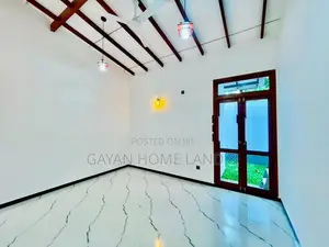 Brand New Luxury Two Storey Beautiful House in Piliyandala..