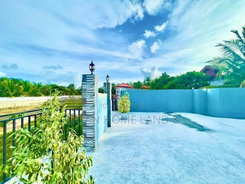 යෝජිත අධිවේගී පිවිසුමට ආසන්නව අලුත්ම දෙමහල් නිවසක් විකිණීමට කහතුඩුවෙන්
