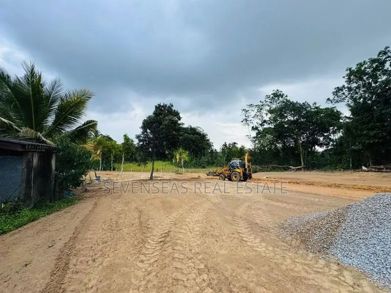 6P 7P Super Residential Land Plots for Sale Near Homagama Town