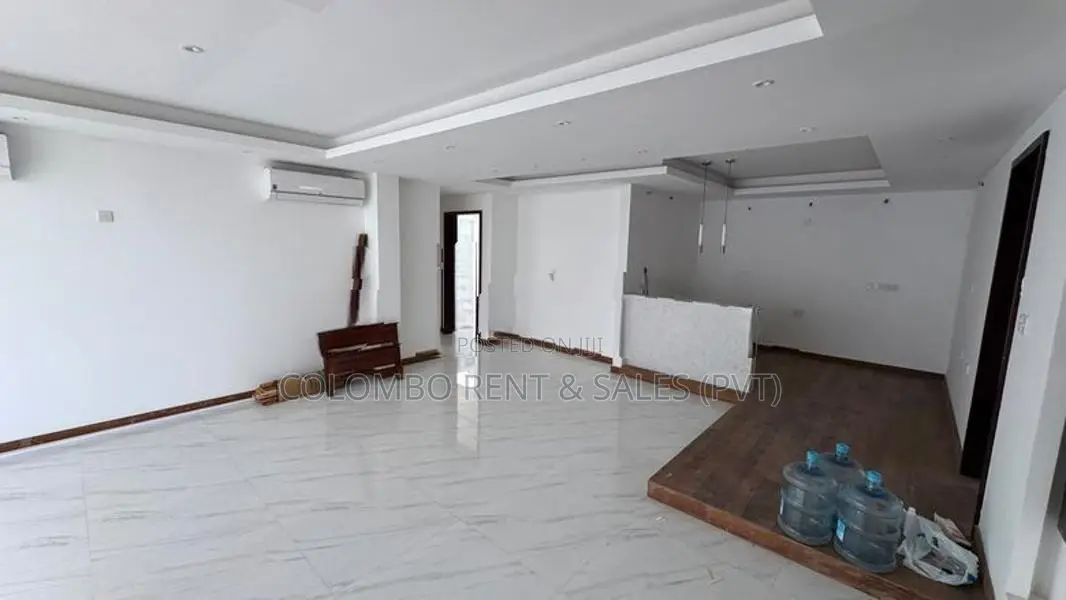 Prime Galle Road Commercial Building for Rent – Colombo 03