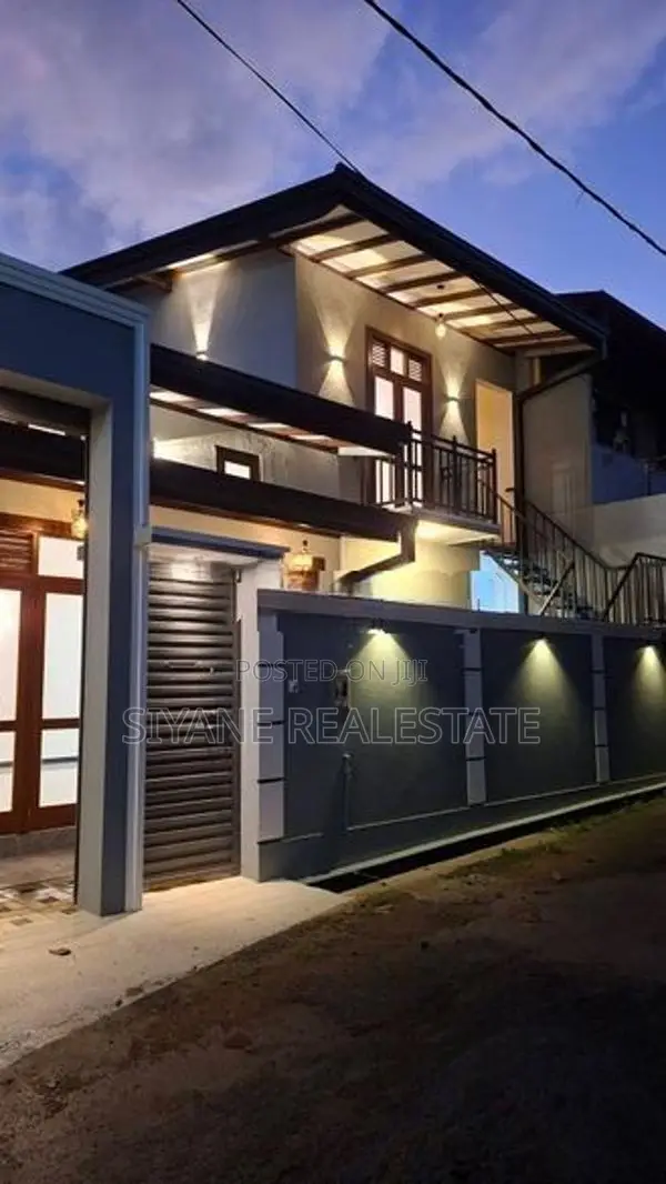 Brand New Luxury House for Sale in Polgasovita