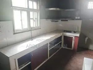 Gampha House Rent