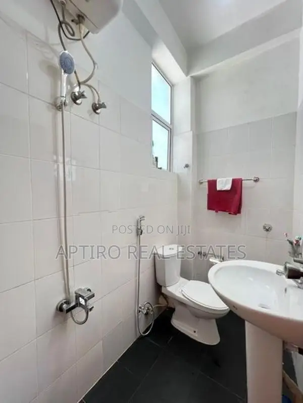 Fully Furnished 1 Bedroom Apartment for Sale - Wellawatte