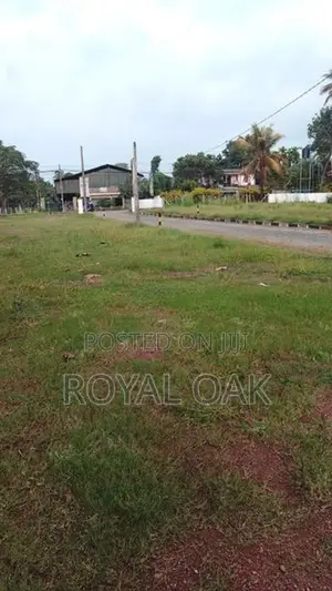Land in Dankotuwa
