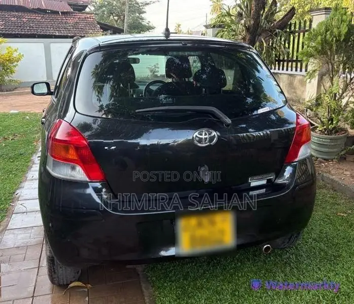 Toyota Vitz 2008