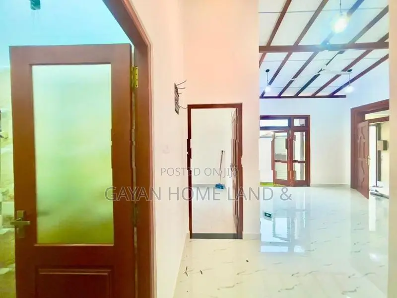 Brand New Single Storey House in Kahathuduwa