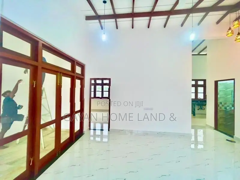 Brand New Single Storey House in Kahathuduwa
