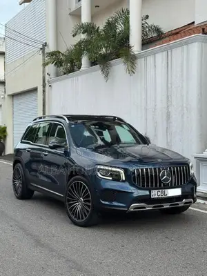 Mercedes Benz GLB 200 Premium Plus 2020