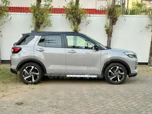 Toyota Raize Z Hybrid AutoParking 2026