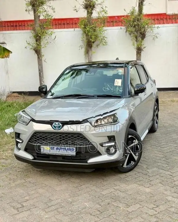 Toyota Raize Z Hybrid AutoParking 2026