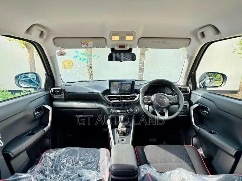 Toyota Raize Z Hybrid AutoParking 2026