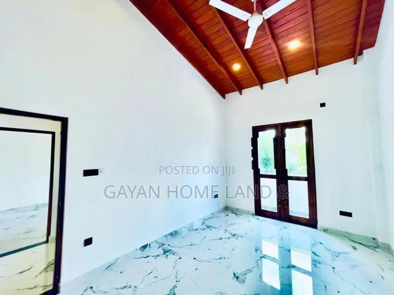 A Luxurious Three-storey Huge House in Piliyandala Town Area