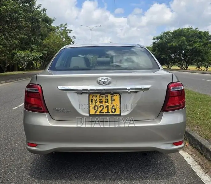 Toyota Axio Corolla safty push 2015