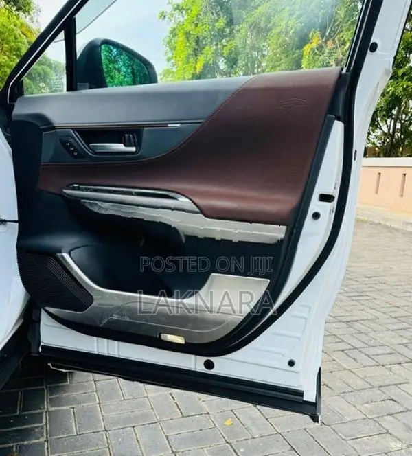 Toyota Harrier Z Lether Package 2026