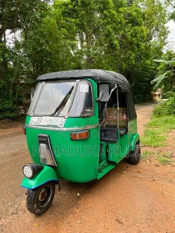Bajaj RE 2 Stroke 2004