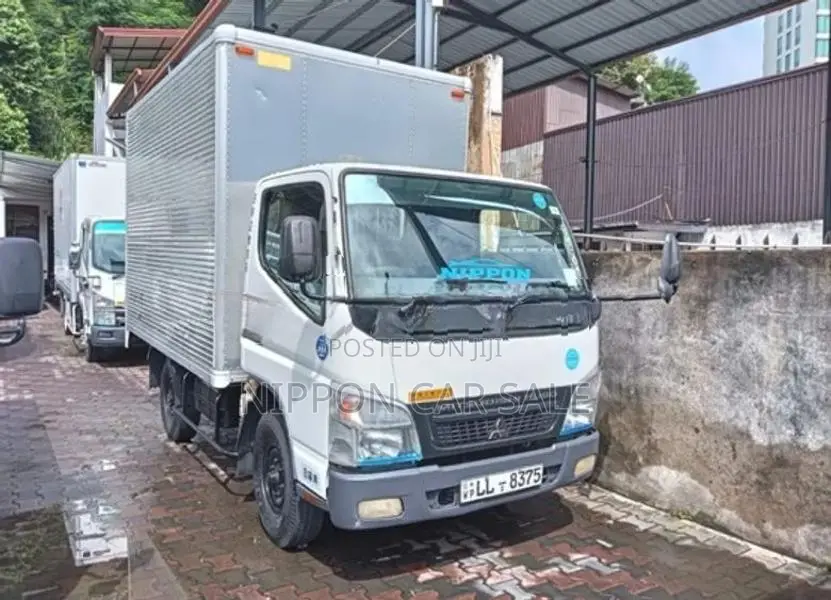 Mitsubishi Canter Single Wheel 2015