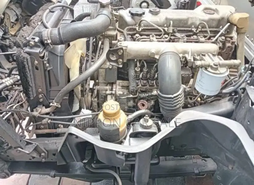 Mitsubishi Canter Single Wheel 2015
