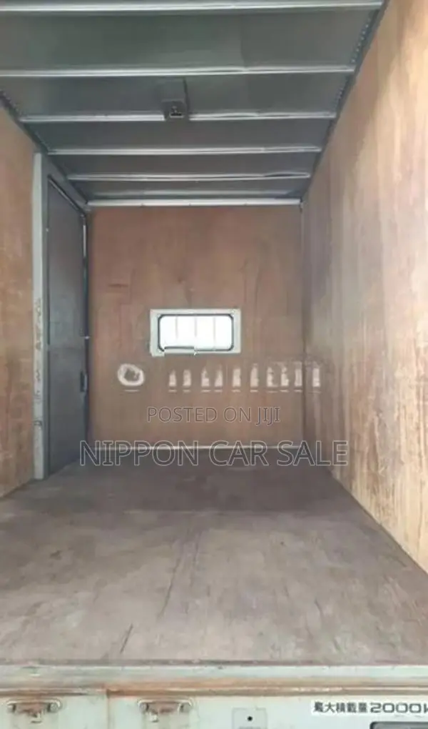 Mitsubishi Canter Single Wheel 2015