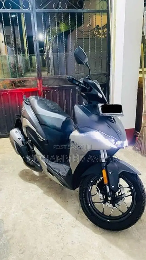 Hero XOOM 125R Xtec 2026