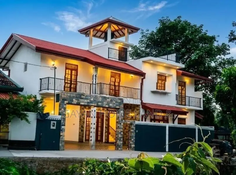 Brand New Luxury Two Storey House in Piliyandala