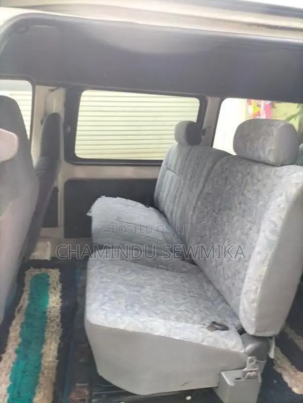 Toyota Noah CR41 2003