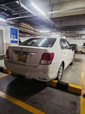 Toyota Axio 2013