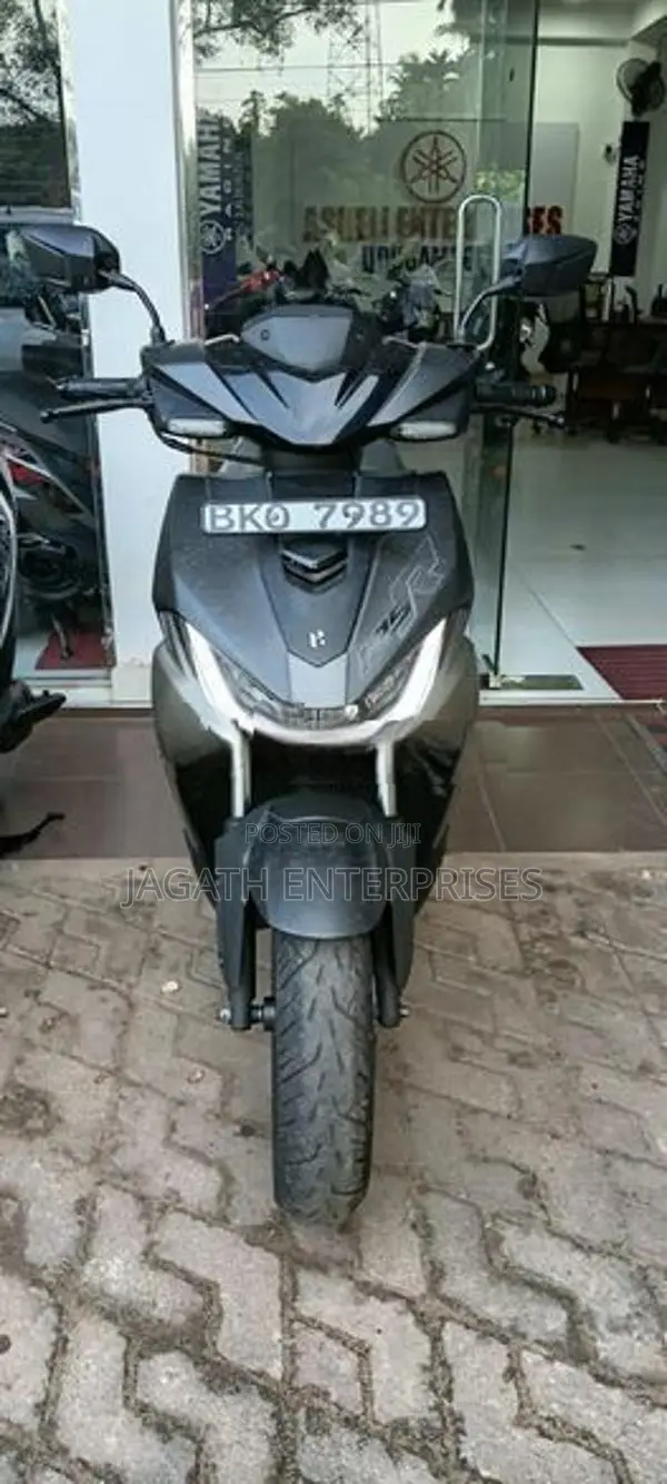 Hero XOOM 125R X Tec 2026