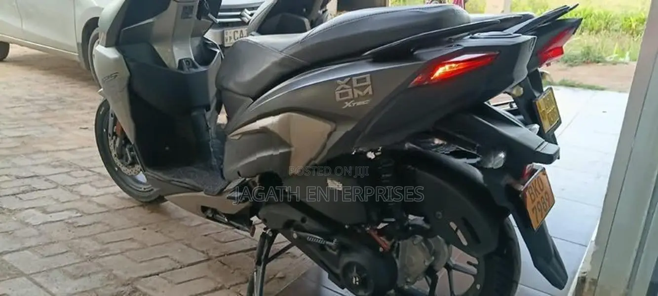 Hero XOOM 125R X Tec 2026